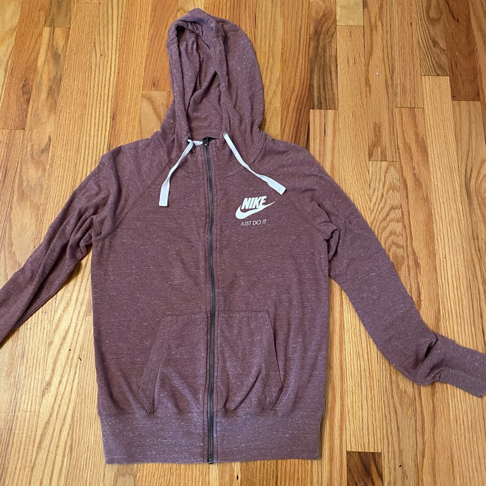 Nike sweatshirt, great condition, small